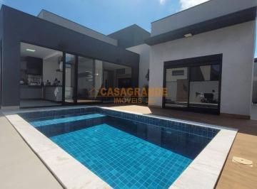 Casa · 300m² · 3 Quartos · 2 Vagas · Casa à venda no Colinas do Paratehy Norte - 3 suítes - 300 m²