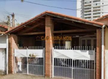 Casa · 155m² · 4 Quartos · 2 Vagas · Casa/Edícula a venda 04 quartos no Conj. Res.Trinta e Um de Março