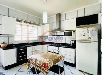 Casa · 180m² · 3 Quartos · 9 Vagas · CASA COM ÁREA DE LAZER À VENDA NO JARDIM SILVÂNIA - MOGI MIRIM/SP