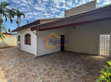 Casa · 181m² · 3 Quartos · 2 Vagas · CASA COM SUÍTE À VENDA NO JARDIM BRASÍLIA | MOGI MIRIM/SP
