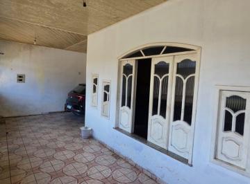 Casa · 4 Quartos · 2 Vagas · Oportunidade na Cabanagem: Casa Espaçosa com Quintal e Rua Asfaltada