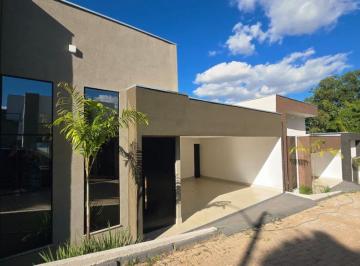 Casa de 3 quartos, Águas Claras · Casa moderna com 220 m² e 3 quartos suítes à venda em Arniqueira lazer completo