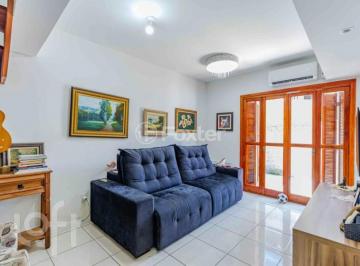 91cc16f4 · Casa em Condomínio, 3 dormitórios, 118 m², em Camaquã