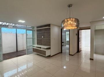 Apartamento de 2 quartos, Salvador · AP Térreo com Jardim | 2 quartos | 100 metros da Praia do Flamengo