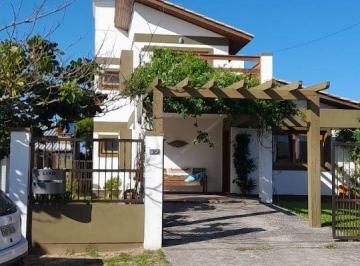Casa de 2 quartos, Torres · Linda Casa à Venda – Praia do Recreio, Torres – RS - Oportunidade única a apenas 50 metros do mar