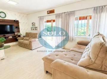 Casa · 1000m² · 3 Quartos · 9 Vagas · Linda Chácara de 3 dorm com suíte no bairro Roseira