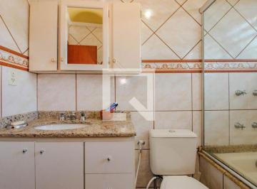 Casa · 192m² · 3 Quartos · 2 Vagas - QuintoAndar (Vendas 4) · Casa à Venda - Alto Petrópolis, 3 Quartos, 192 m² - Porto Alegre