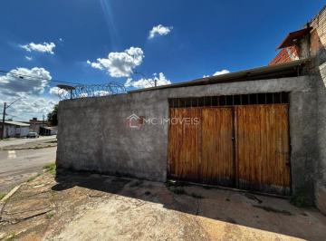 Casa · 90m² · 3 Quartos · 1 Vaga · Casa à Venda na Quadra 827 – Samambaia | Lote de Esquina | 3 Quartos | 1 Vaga de Garagem