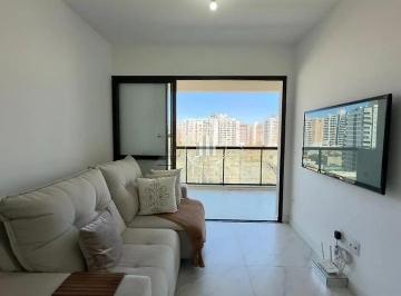 Apartamento · 83m² · 2 Quartos · 1 Vaga · Apartamento de 2 dormitórios com ampla sacada no Kobrasol