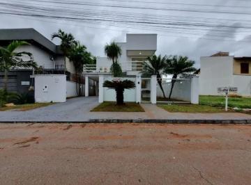 Casa · 318m² · 3 Quartos · 3 Vagas · Sobrado de Luxo no Setor Jaó - Conforto, Privacidade e Lazer Completo