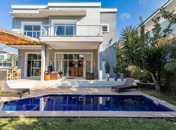 Casa · 381m² · 4 Quartos · 2 Vagas · Casa de 4 Quartos à Venda no Condomínio Colinas de São Francisco | Campo Comprido Curitiba