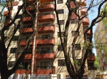 Apartamento · 98m² · 3 Quartos · 1 Vaga · Apartamento de 3 quartos sendo uma suite semi mobiliado - Prox a uem