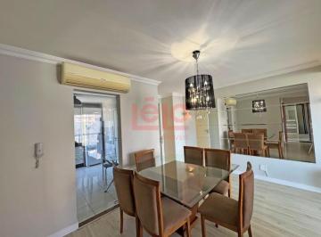 Apartamento · 103m² · 3 Quartos · 1 Vaga · Apartamento espaçoso, reformado próximo a UEM