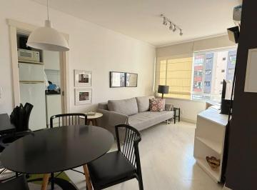 Apartamento · 38m² · 1 Quarto · 1 Vaga · Apartamento 1 dormitório c/vaga escriturada coberta e infra completa no Rio Branco