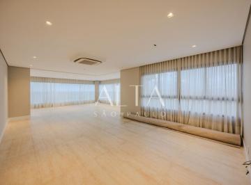 Apartamento · 230m² · 3 Quartos · 4 Vagas · Apartamento para LOCAÇÃO com 3 suítes e 4 vagas a 1km do Clube Paineiras e 1,7km do Colégio Avenues.
