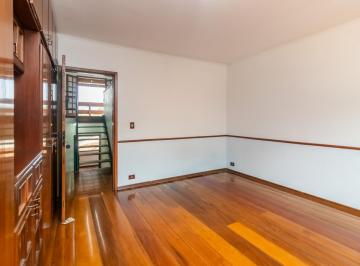 DSC_20260605_185042_000.jpeg · Aconchegante sobrado para venda em Jardim Regina com 3 quartos, sendo 1 suíte, 226m² - remaxalcance#