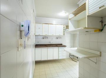 IMG_20260618_182436_000.jpeg · Versátil apartamento para venda em Vila Mangalot com 3 quartos, sendo 1 suíte, 70m² - remaxalcance#P