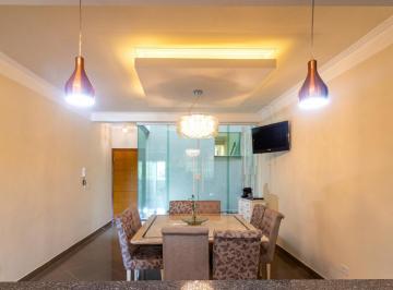 IMG_20260605_185337_000.jpeg · Agradável sobrado para venda em Chácara Inglesa com 3 quartos, sendo 1 suíte, 364m² - remaxjoy#63WCI