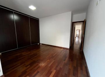 IMG_20260622_181449_000.jpeg · Confortável casa para venda e locação em Vila Mariana com 3 quartos, sendo 3 suítes, 169m² - leandro