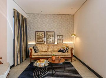 Casa · 94m² · 1 Quarto · 2 Vagas · Excelente casa comercial disponível para locação no bairro Higienopolis, em Porto Alegre!