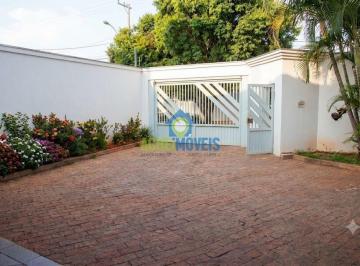 Casa · 174m² · 3 Quartos · 3 Vagas · OPORTUNIDADE EM ARAÇATUBA – RUA AMERICA DO SUL