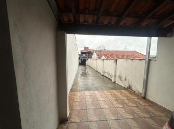 i38q985SdneNfX7a6H7_58869d92dd0cc748_jY4Yjc0MzliZjFm_o.jpg · Casa com 4 quartos para alugar em Lavras, no bairro São Vicente