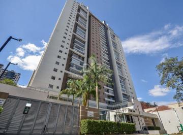 Apartamento de 3 quartos, Curitiba · Amplo Apto 134m² no Batel: 3 Suítes, Churrasqueira a Carvão e 2 Vagas