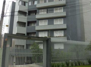 Apartamento de 3 quartos, Curitiba · Excelente apartamento bem localizado,