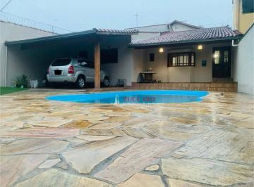 9294f37ca7ad6225894a4a27817b3a6ac1b0e2fa · Casa com 3 dormitórios, 200 m² - venda por R$ 950.000,00 ou aluguel por R$ 5.750,00/mês - Bom Clima