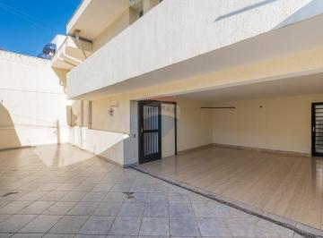 Casa · 235m² · 5 Quartos · 4 Vagas · RE/MAX vende sobrado residencial e/ou comercial (ZM2) no Jd. Guarani em Campinas, com 5 quartos (1 s