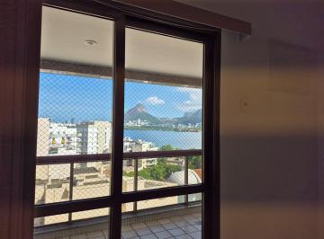 Apartamento · 125m² · 3 Quartos · 2 Vagas · Apartamento 3 quartos com suíte , varandão e vaga na Lagoa/Fonte da Saudade- Vista cristo e lagoa!