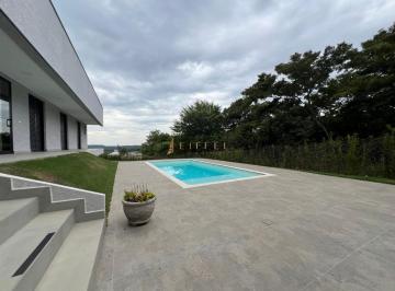 Casa · 300m² · 3 Quartos · 4 Vagas · Casa à venda em Araçoiaba da Serra, Condomínio Village Ipanema, com 3 suítes, com 300 m²