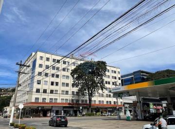Apartamento · 28m² · 1 Quarto · Studio ensolarado na avenida principal da cidade