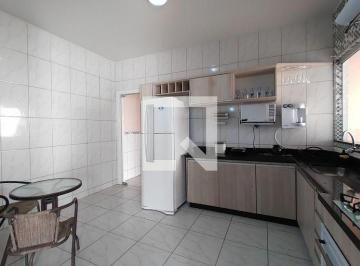 Casa · 190m² · 4 Quartos · 4 Vagas · Casa para Aluguel - Alto Umuarama, 4 Quartos, 190 m² - Uberlândia