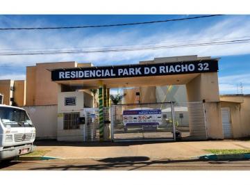 Apartamento · 51m² · 2 Quartos · 1 Vaga · Apartamento parque riacho 32 aceita financiamento FGTS