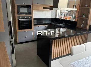 08e28e1e-c9c7-4bd0-83a5-c4375d60459c.jpg · Sobrado à venda 3 Quartos, 1 Suite, 1 Vaga, 200M², Conjunto Habitacional Parque da Floresta, Campina