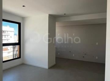 PHOTO-2026-05-07-00-28-31 16 · Apartamento de 69m² no Centro