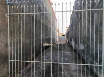 Casa · 45m² · 1 Quarto · 1 Vaga · Casa de Fundos locação Boa Vista