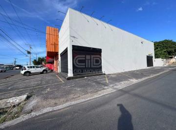 Comercial · 75m² · 4 Vagas · Salão Comercial com 75m² no Carumbé