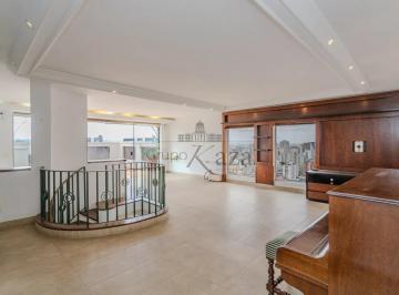 Apartamento · 470m² · 3 Quartos · 4 Vagas · Cobertura na rua dos Franceses com a vista mais incrível de São Paulo e do complexo Rosewood -  470m
