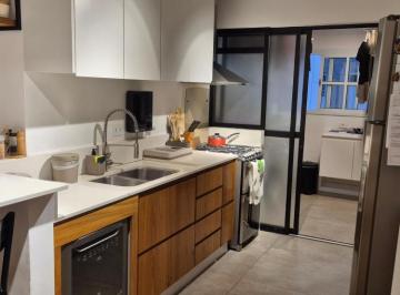 Apartamento de 3 quartos, Balneário Camboriú · Apartamento Exclusivo no Centro de Balneário Camboriú — 127m², Planta Ampla e So