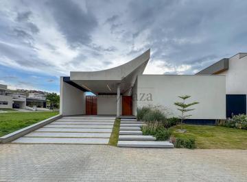 Casa · 451m² · 3 Quartos · 2 Vagas · Oportunidade - Casa - Condomínio Residencial Monte Carlo - Urbanova - 3 Dormitorios - 239,16m².
