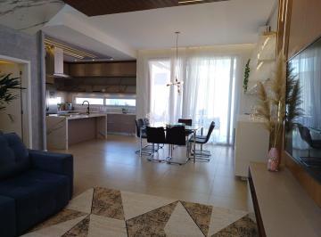 Casa · 220m² · 3 Quartos · 4 Vagas · Casa a venda com 03 quartos - 04 vagas -Bairro  Igara -Canoas