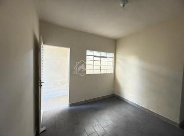 7cb1c772-1d20-413c-9121-367deda72046-17786128638601.jfif · Alugo Casa de Fundos com Garagem Praia Azul