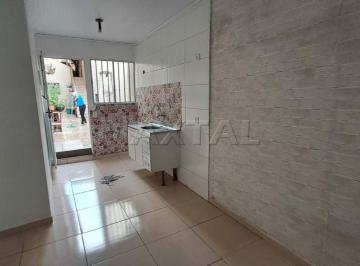 Casa · 35m² · 1 Quarto · Casa, 35m², com 1 dormitório, cozinha, banheiro próximo ao terminal da Casa Verde