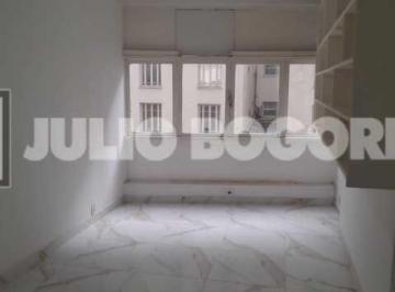 Comercial · 28m² · JULIO BOGORICIN VENDE SALA COMERCIAL AVENIDA TREZE DE MAIO