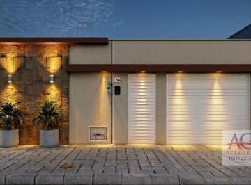 Casa · 160m² · 3 Quartos · 2 Vagas · Casa À Venda - Bairro Tiradentes - Juazeiro do Norte/CE