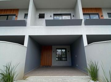 Casa · 125m² · 3 Quartos · 2 Vagas · Sobrado à venda no bairro São Marcos - Joinville/SC
