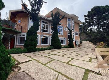 615858c707d88f1bbdc0e4b73a90c1d0a8daea82 · Casa com 7 dormitórios à venda, 1200 m² por R$ 15.800.000 - Capivari - Campos do Jordão/SP
