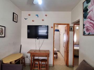 Apartamento · 41m² · 2 Quartos · 1 Vaga · Apartamento em Vila Guilhermina, Praia Grande/SP de 41m² 2 quartos à venda por R$ 250.000,00